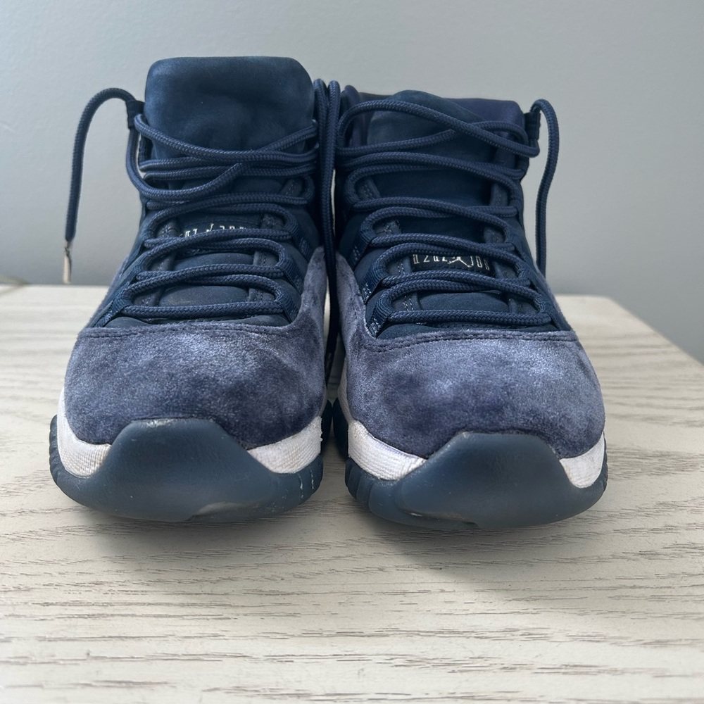 Jordan 11 Midnight Navy